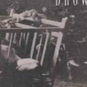 Der musikalische text WHAT IT IS TO BURN von DROWN ist auch in dem Album vorhanden Hold on to the hollow (1994)