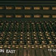 Der musikalische text NEVER MEANT TO HURT YOU von ANDERSON EAST ist auch in dem Album vorhanden Worthy (2025)