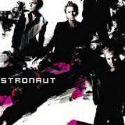 Der musikalische text WHAT HAPPENS TOMORROW von DURAN DURAN ist auch in dem Album vorhanden Astronaut (2004)