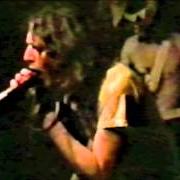 Der musikalische text MOTHERFUCKER von DWARVES ist auch in dem Album vorhanden Blood guts and pussy (1990)