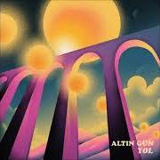 Der musikalische text MAÇKA YOLLARI von ALTIN GÜN ist auch in dem Album vorhanden Yol (2021)