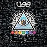 Der musikalische text BIG LIFE (26 LETTERS) von USS (UBIQUITOUS SYNERGY SEEKER) ist auch in dem Album vorhanden Einsteins of consciousness (2021)