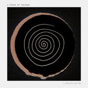 Der musikalische text CLOCK HANDS von A BLAZE OF FEATHER ist auch in dem Album vorhanden Labyrinth (2020)