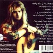 Der musikalische text WRONG SIDE OF THE STREET von ARJEN LUCASSEN ist auch in dem Album vorhanden Pools of sorrow, waves of joy (1994)