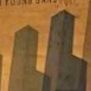 Der musikalische text BRING IT ON HOME von ELI YOUNG BAND ist auch in dem Album vorhanden Level (2005)