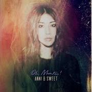 Der musikalische text LOCKED IN VERSES von ANNI B SWEET ist auch in dem Album vorhanden Oh, monsters! (2012)