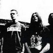 Der musikalische text POSSESSED BY HYURII von ANTARKTIS UTOPIA ist auch in dem Album vorhanden Self-destruction - demo (2003)