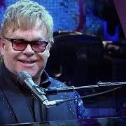 Der musikalische text LOOKING UP von ELTON JOHN ist auch in dem Album vorhanden Wonderful crazy night (2016)