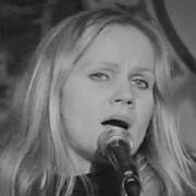 Der musikalische text ROUTE 66 von EVA CASSIDY ist auch in dem Album vorhanden Nightbird (2015)