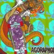 Der musikalische text LAST NIGHT I DREAMT WE DESTROYED THE WORLD von AGORAPHOBIC NOSEBLEED ist auch in dem Album vorhanden Split w/ total fucking destruction (2007)