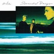 Der musikalische text OCTOBER von A-HA ist auch in dem Album vorhanden Scoundrel days (1986)