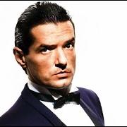 Der musikalische text MUNICH GIRLS (LOOKIN' FOR LOVE) von FALCO ist auch in dem Album vorhanden Falco 3 (1985)