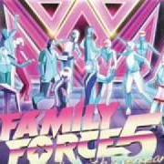 Der musikalische text THE FIRST TIME (MATT THEISEEN FROM RELIENT K REMIX) von FAMILY FORCE 5 ist auch in dem Album vorhanden Dance or die with a vengeance (2009)