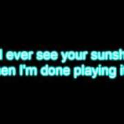 Der musikalische text SELFISH MAN von FLOGGING MOLLY ist auch in dem Album vorhanden Alive behind the green door (1997)