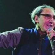 Der musikalische text UN'ALTRA VITA von FRANCO BATTIATO ist auch in dem Album vorhanden Inneres auge - il tutto e' più della somma delle sue parti (2009)