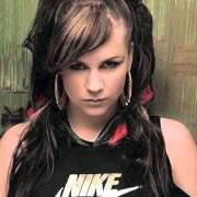 Der musikalische text MESSY (INTRO SKIT) von GEMMA FOX ist auch in dem Album vorhanden Messy (2004)