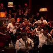 Der musikalische text HEART OF RUB–A–DUB von GENTLEMAN ist auch in dem Album vorhanden Mtv unplugged (2014)