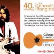 Der musikalische text AWAITING ON YOU ALL von GEORGE HARRISON ist auch in dem Album vorhanden The concert for bangla desh (1972)