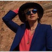 Der musikalische text GLOUCESTER ROAD von GIANNA NANNINI ist auch in dem Album vorhanden La differenza (2019)