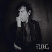 Der musikalische text LA MORT DE L'OURS von ALAIN SOUCHON ist auch in dem Album vorhanden A cause d'elles (2011)