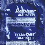 Der musikalische text RUNNING AWAY von HAREM SCAREM ist auch in dem Album vorhanden Ultra feel (2001)