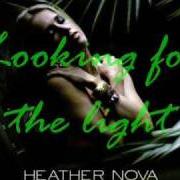 Der musikalische text OUT IN NEW MEXICO von HEATHER NOVA ist auch in dem Album vorhanden The jasmine flower (2008)