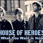 Der musikalische text MERCEDES BABY von HOUSE OF HEROES ist auch in dem Album vorhanden What you want is now (2003)