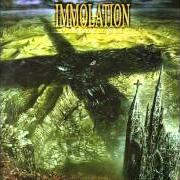 Der musikalische text A KINGDOM DIVIDED von IMMOLATION ist auch in dem Album vorhanden Unholy cult (2002)