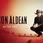 Der musikalische text AMARILLO SKY (LIVE FROM NASHVILLE, TN) von JASON ALDEAN ist auch in dem Album vorhanden Macon (2021)