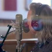 Der musikalische text YOU'LL HAVE TO EARN IT von JIM LAUDERDALE ist auch in dem Album vorhanden When carolina comes home again (2020)