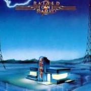 Der musikalische text POSITIVE TOUCH von JOURNEY ist auch in dem Album vorhanden Raised on radio (1986)