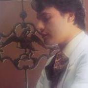 Der musikalische text LLEGUE Y ME VOY von JUAN GABRIEL ist auch in dem Album vorhanden A mi guitarra (1976)