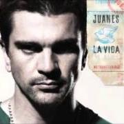 Der musikalische text LA MEJOR PARTE DE MI von JUANES ist auch in dem Album vorhanden La vida es un ratico (2007)