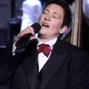 Der musikalische text A KISS TO BUILD A DREAM ON von K.D. LANG ist auch in dem Album vorhanden A wonderful world (with tony bennett) (2003)