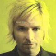 Der musikalische text WHEN HE RETURNS von KEVIN MAX ist auch in dem Album vorhanden The imposter (2005)