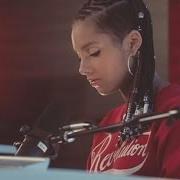 Der musikalische text WE ARE HERE von ALICIA KEYS ist auch in dem Album vorhanden We are here (2014)