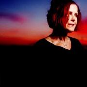 Der musikalische text THAT OLE DEVIL CALLED LOVE von ALISON MOYET ist auch in dem Album vorhanden Singles (1995)