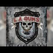 Der musikalische text CANNONBALL von L.A. GUNS ist auch in dem Album vorhanden Checkered past (2021)