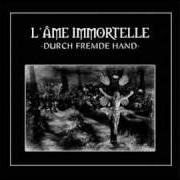 Der musikalische text BEHIND THE LIGHT von L'AME IMMORTELLE ist auch in dem Album vorhanden Durch fremde hand (2008)