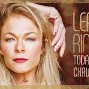 Der musikalische text CHRISTMAS TIME IS HERE von LEANN RIMES ist auch in dem Album vorhanden Today is christmas (2015)