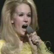 Lynn Anderson